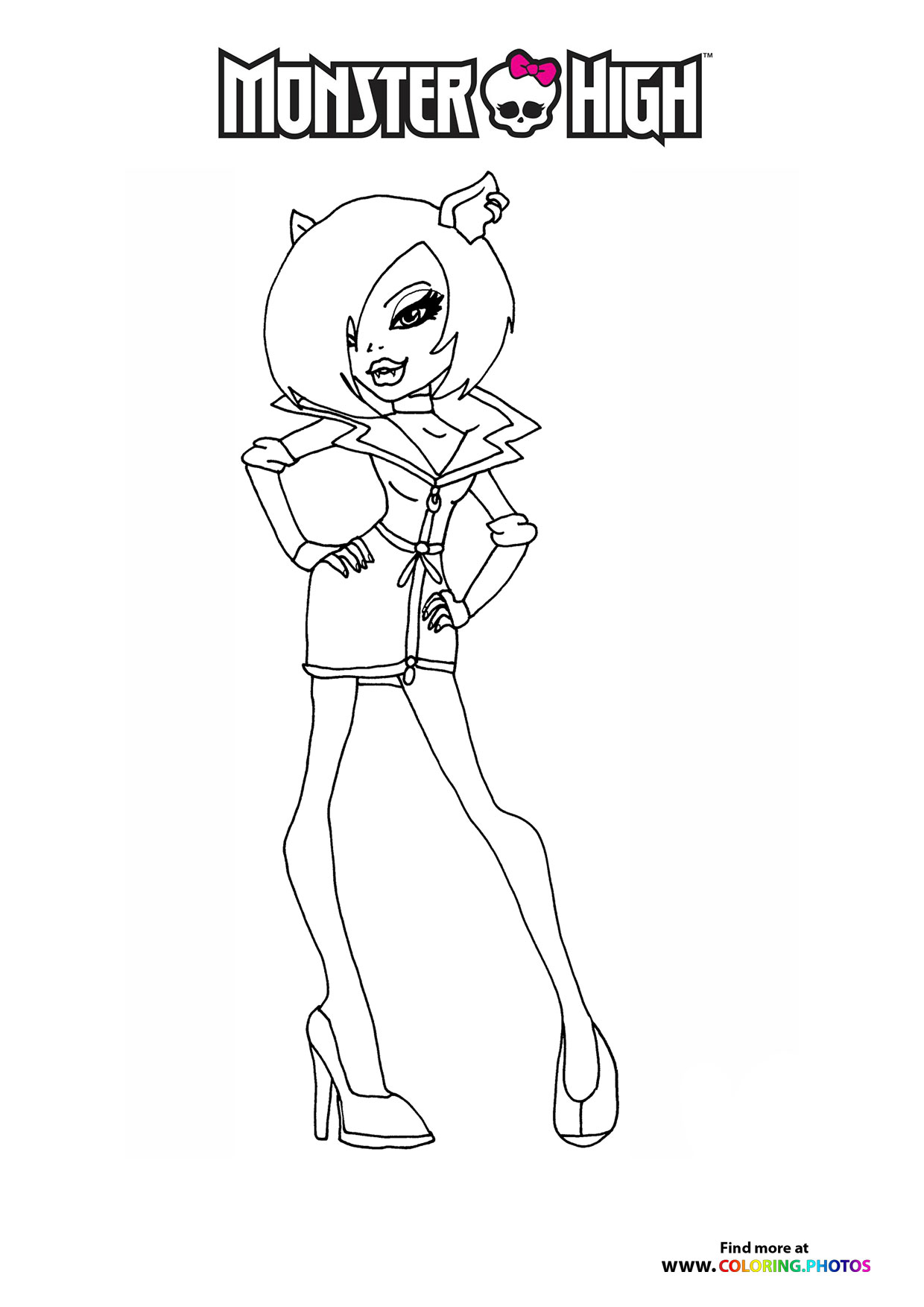 Draculaura in Stylish Outfit